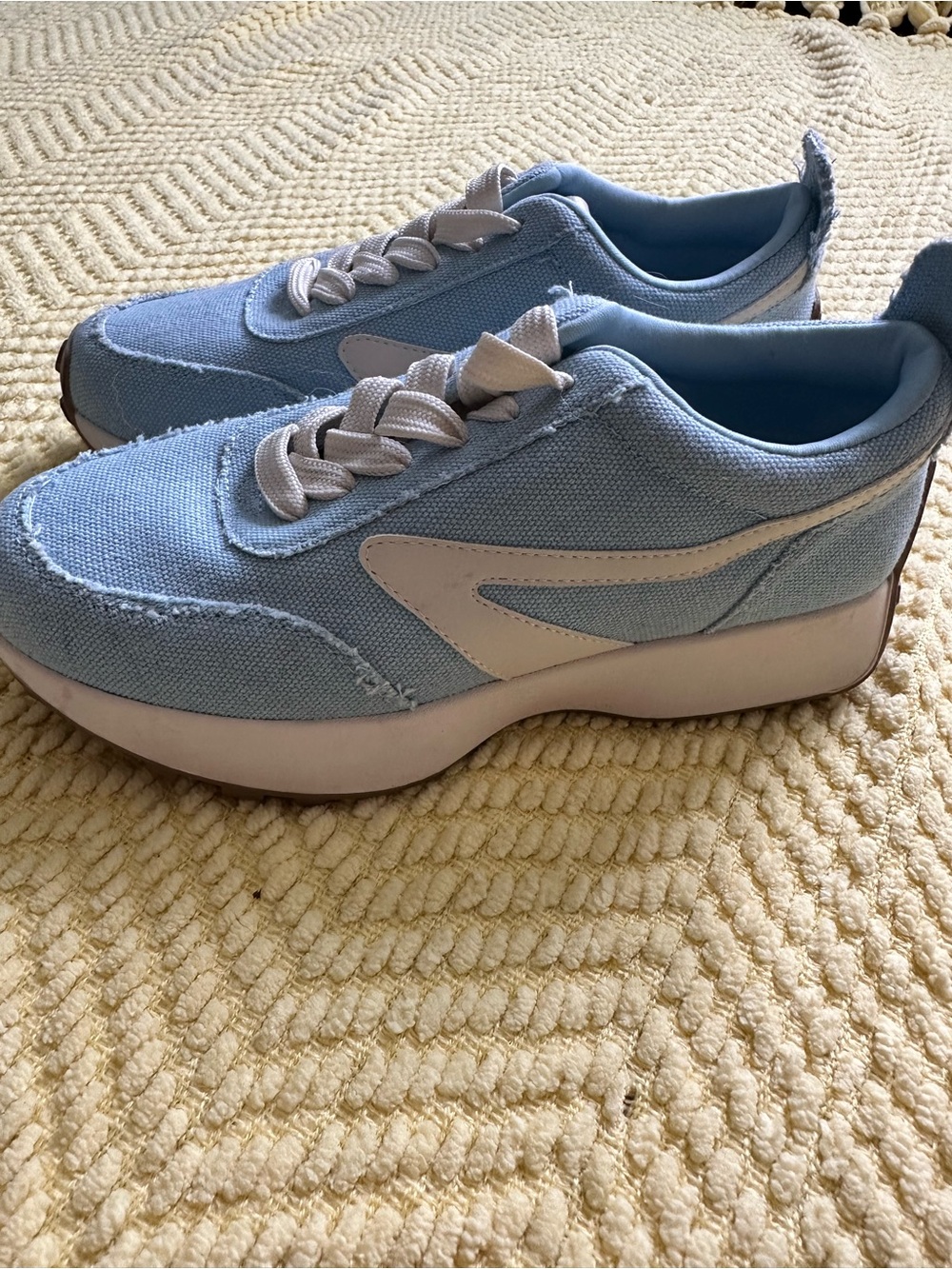 Light Blue Women's Casual Sneakers